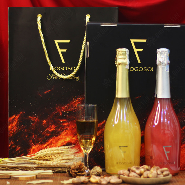 Bộ sản phẩm rượu vang vàng đỏ