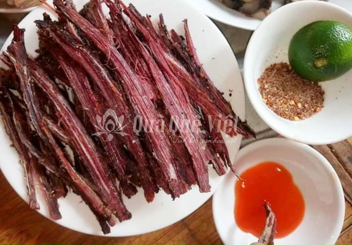 Ăn thịt trâu gác bếp có tốt không?<