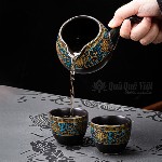 Bộ Ấm Chén Pha Trà Gốm Sứ  Hình Cối Xay Bao Gồm 2 Ấm 6 Chén