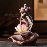 Thác Khói Trầm Hương Chảy Ngược Kèm Đế Sen