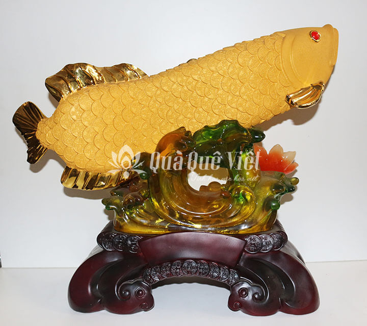 Tượng Cá Rồng Vàng Hoa Ngọc Phong Thủy, Đế Gỗ Hoa Sen