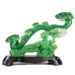 Gậy Như Ý Màu Xanh Ngọc Bích, Vật Phẩm Phong Thủy Thể Hiện Sự Uy Tín và Quyền Lực