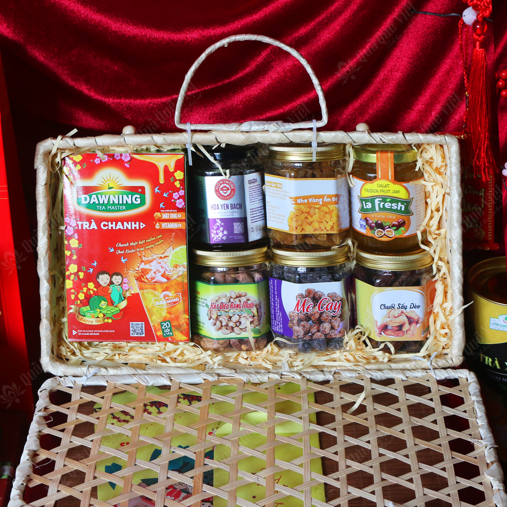 giỏ quà tết bằng nan tre