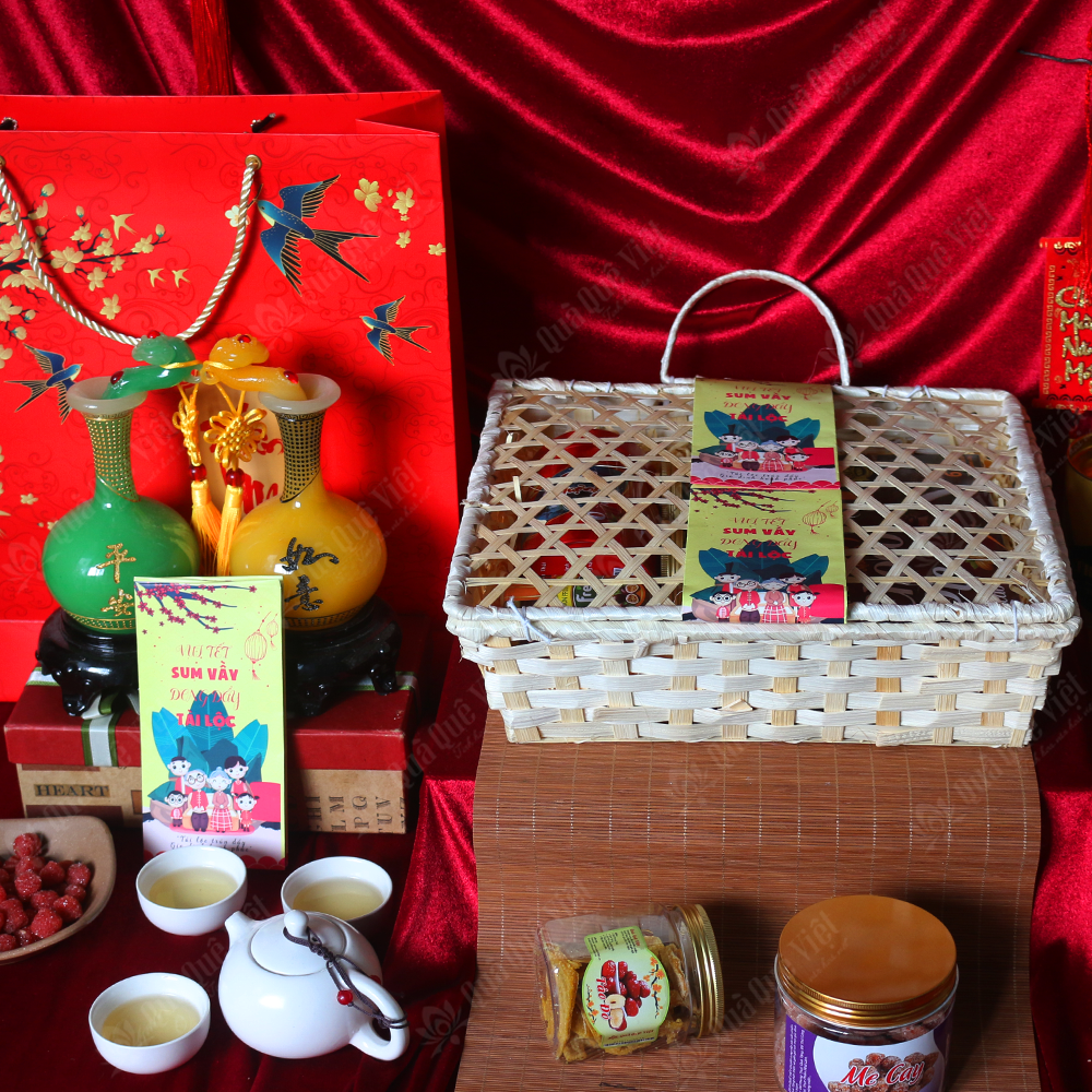 giỏ quà tết bằng nan tre