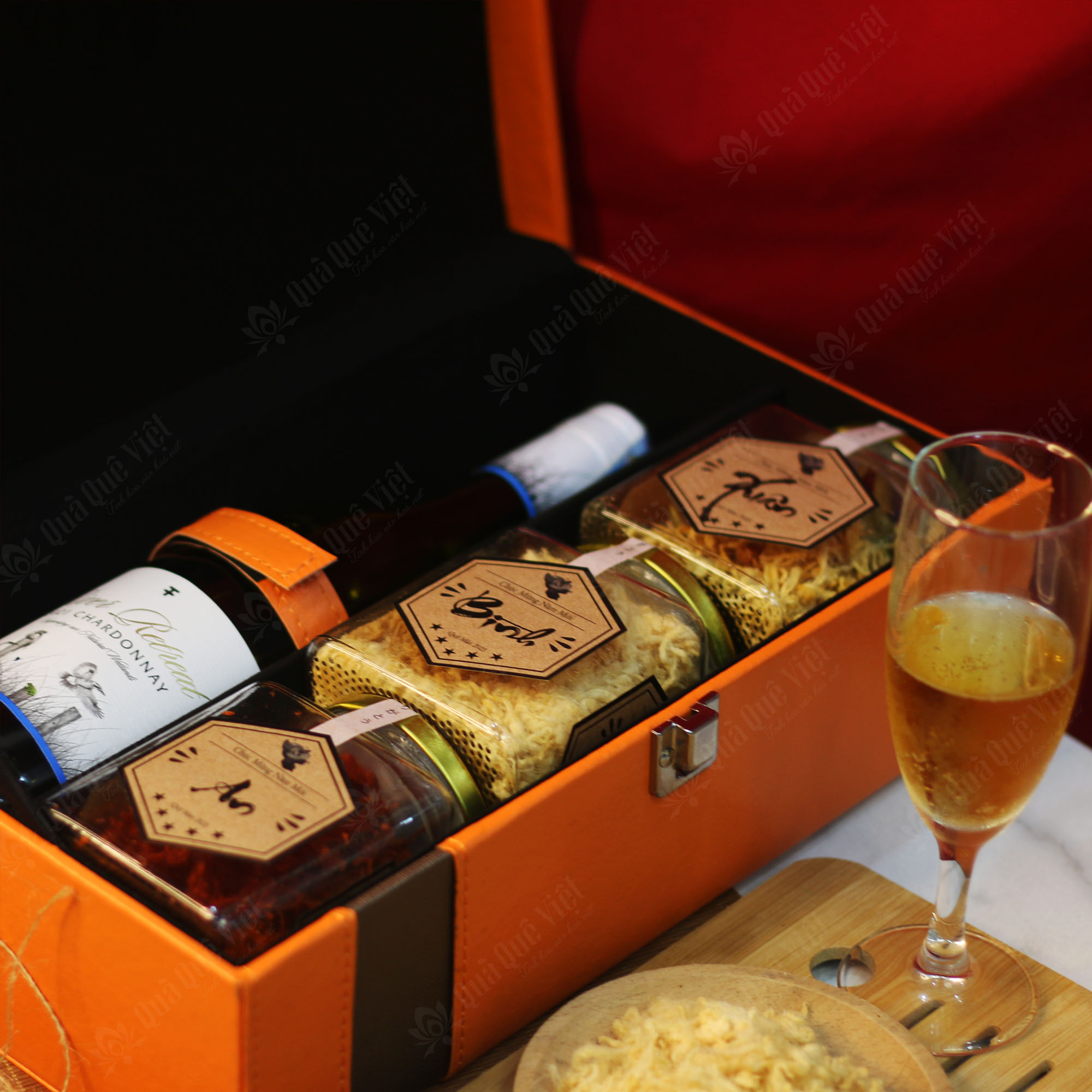 Hộp Quà Tết Xuân Bình An, Hộp Da Cao Cấp - Q1660