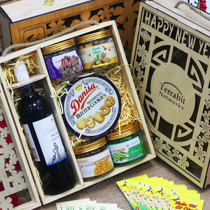 Hộp Gỗ Đựng Quà Tết, Xưởng Sản Xuất Hộp Gỗ Uy Tín Chất Lượng