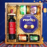 Sét Quà Tết 6 Món Hộp Gỗ Truyền Thống - G1666