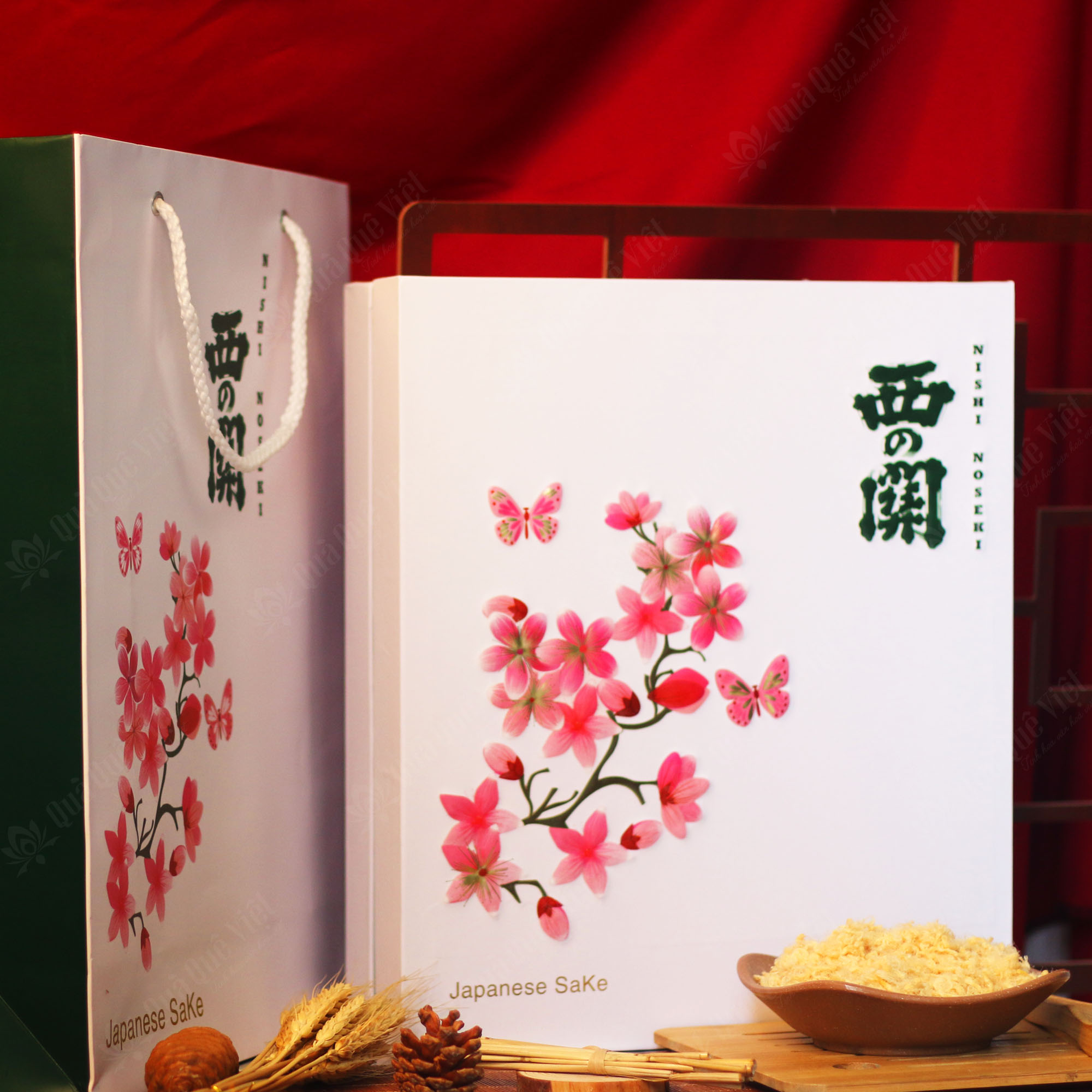 Hộp Quà Tết Hoa Anh Đào Nhật Bản - Q1662