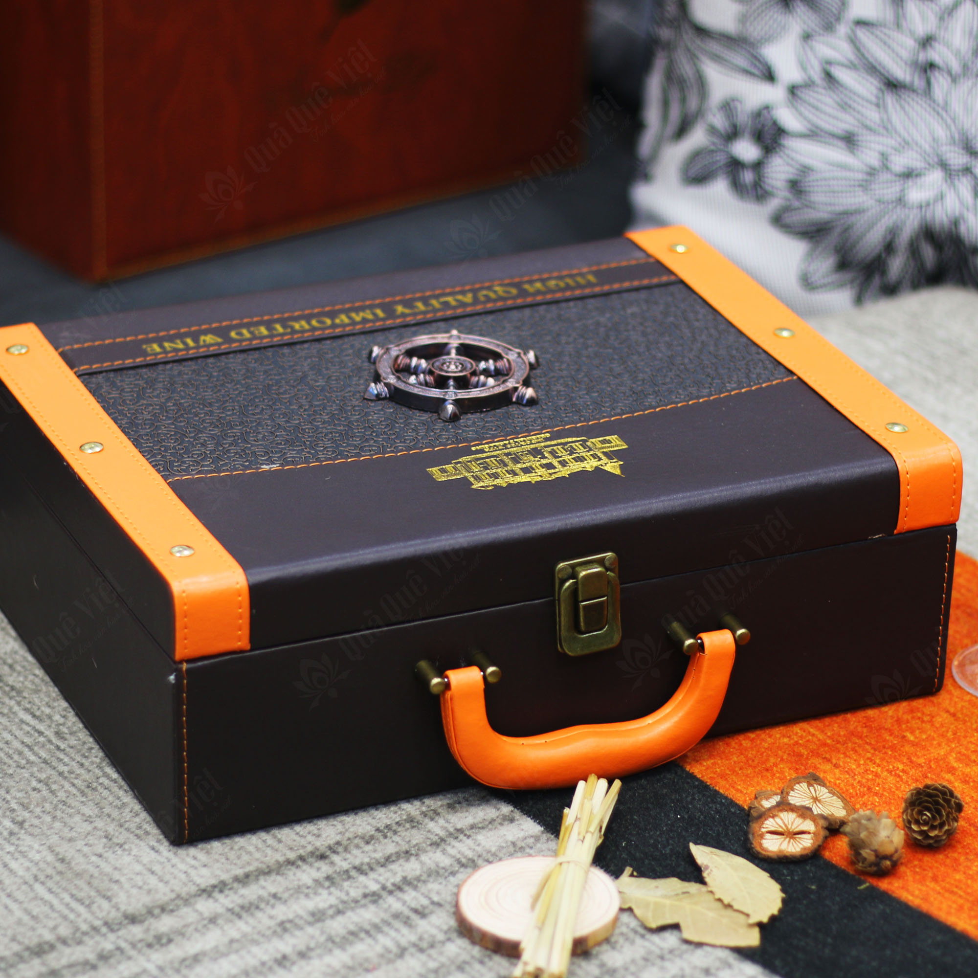 Hộp Quà Tết Nhập Khẩu, Mẫu Hộp Da Cao Cấp - Q1653