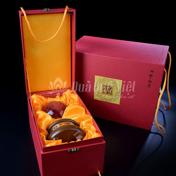 Quả Cầu Thạch Anh Phong Thủy, Màu Đỏ Hợp mệnh Hoả và Thổ