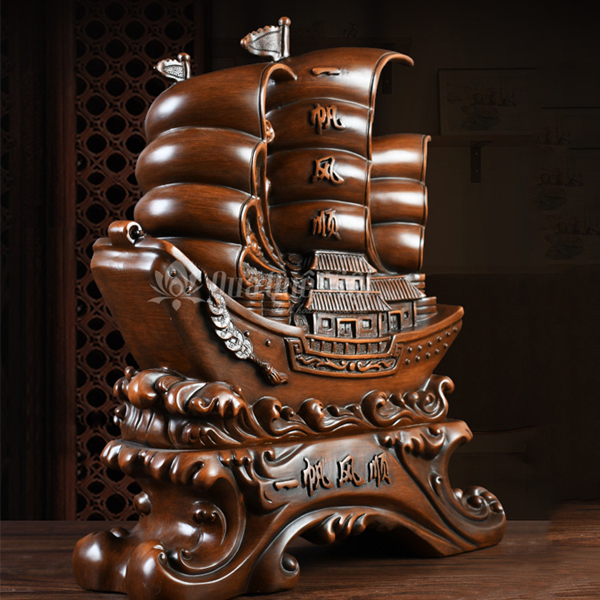 Thuyền Buồm Phong Thủy Vân Gỗ, Vật Phẩm Trang Trí  Tư Gia