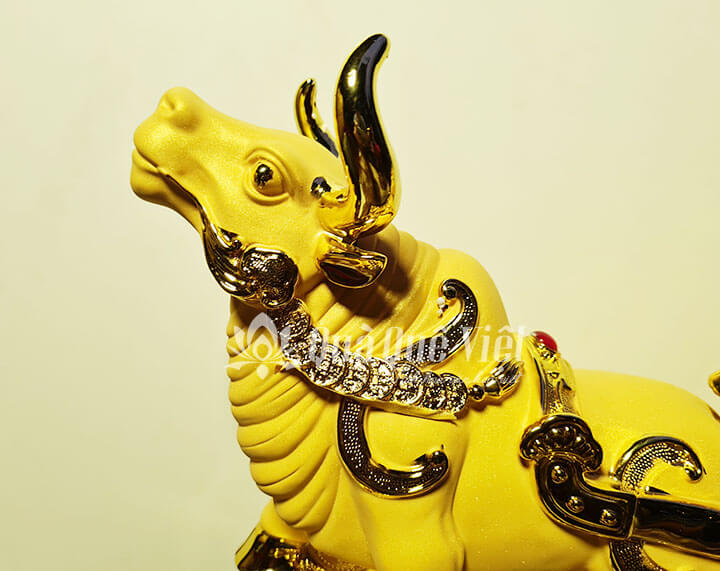 Trâu Vàng Kéo Bắp Cải, Vật Phẩm Phong Thủy Năm Tân Sửu
